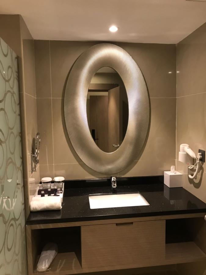 Ion Hotel อัลโคห์บาร์ ภายนอก รูปภาพ